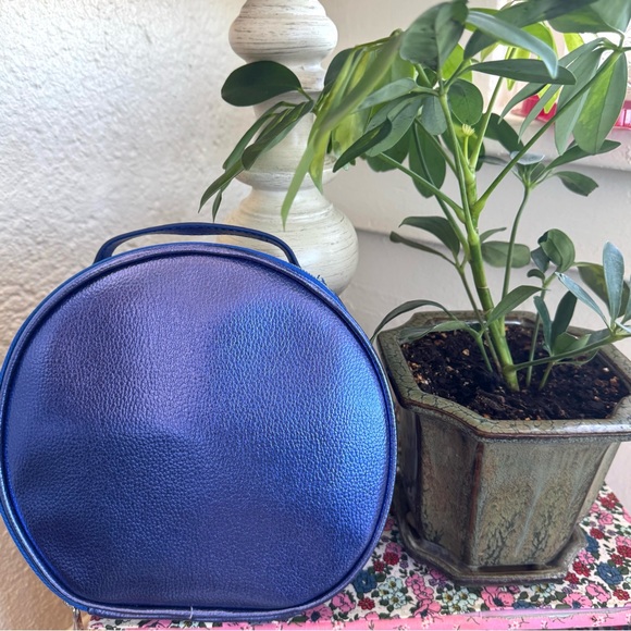 New! Neiman Marcus Cosmetic Bag. Metallic Blue. - Picture 3 of 15